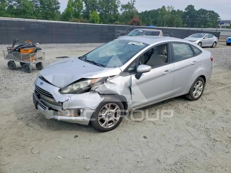 2016 Ford FIESTA фото