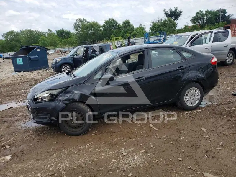2016 Ford FIESTA фото