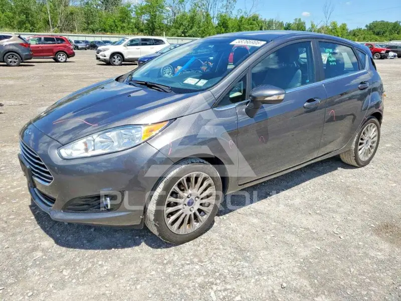 2016 Ford FIESTA фото
