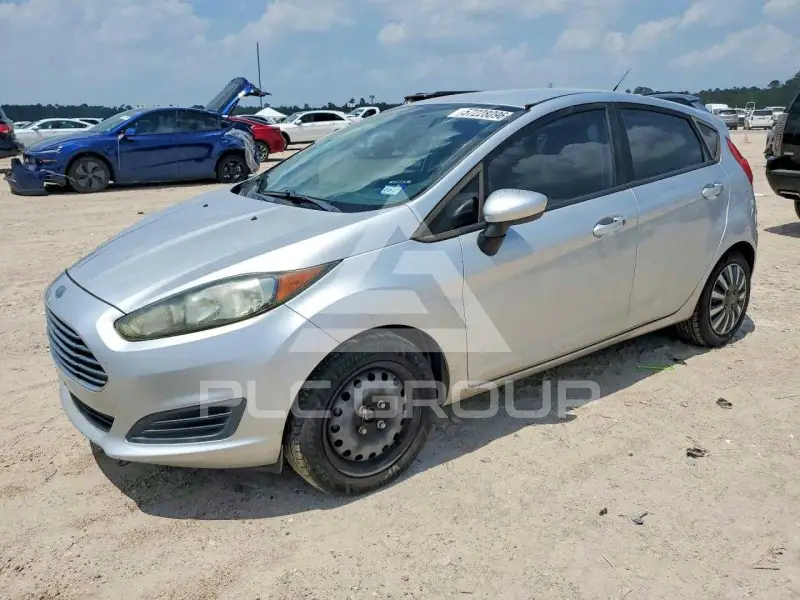 2016 Ford FIESTA photo