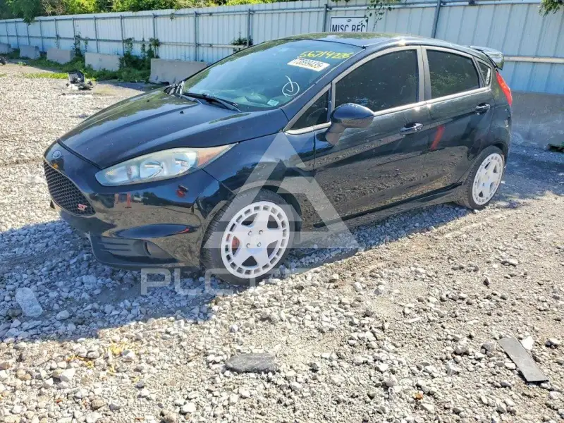 2016 Ford FIESTA фото