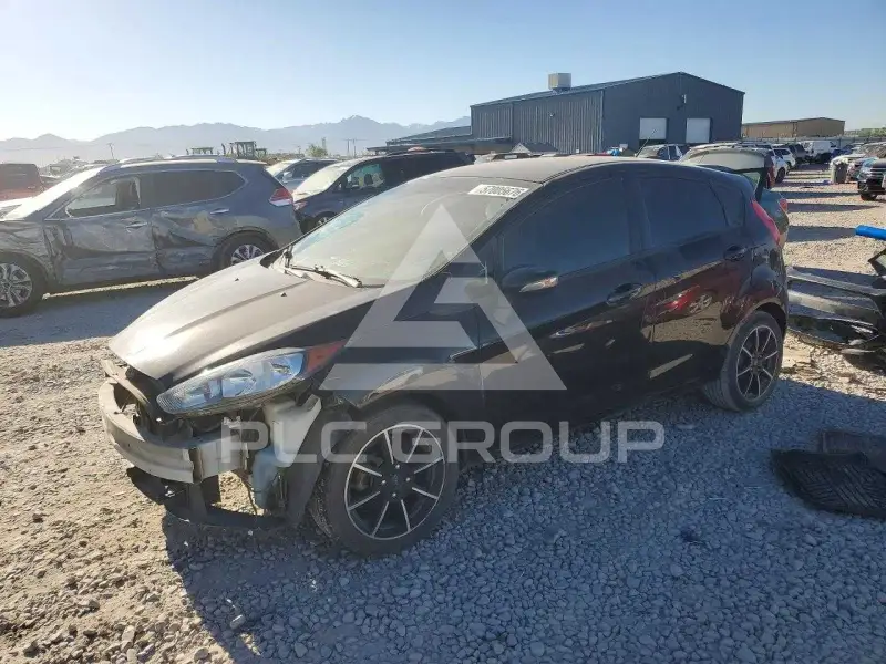 2016 Ford FIESTA фото