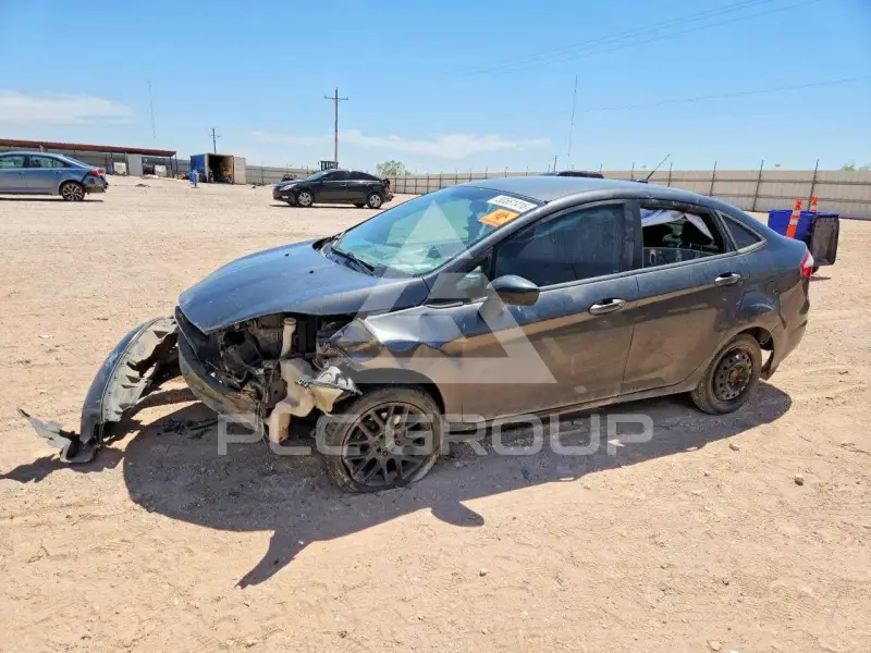 2016 Ford FIESTA photo