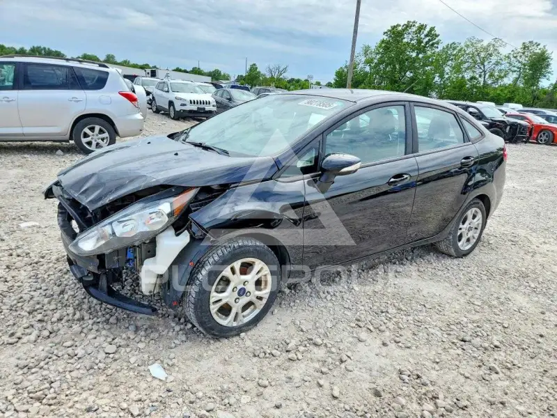 2016 Ford FIESTA фото