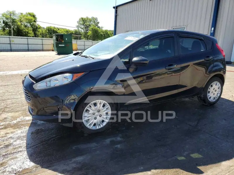 2016 Ford FIESTA фото