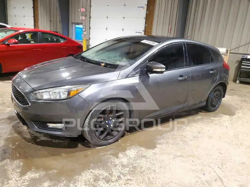 2016 Ford FOCUS фото