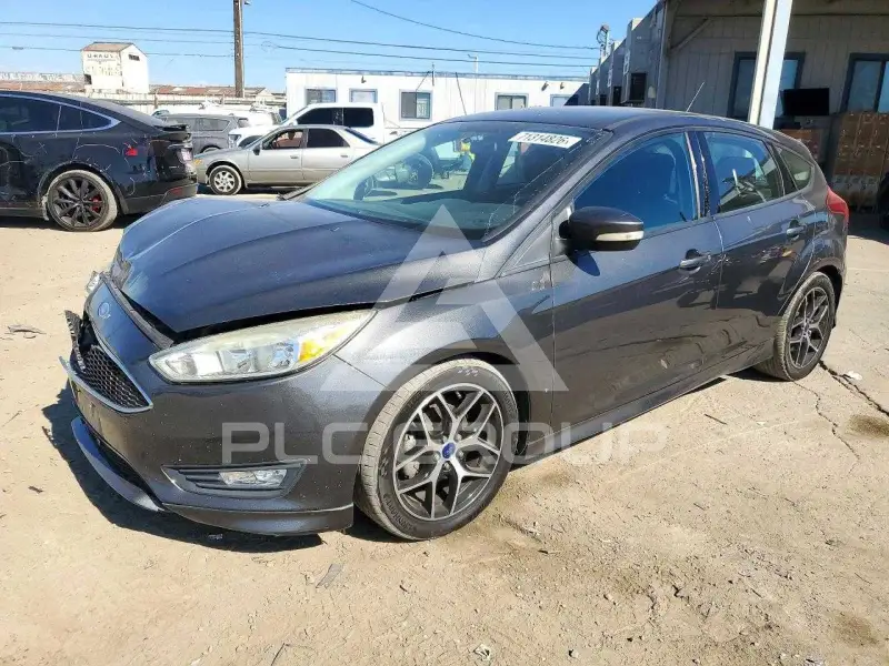 2016 Ford FOCUS фото