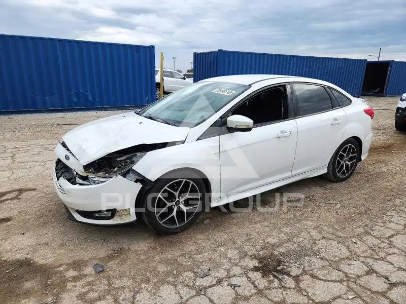 2016 Ford FOCUS фото