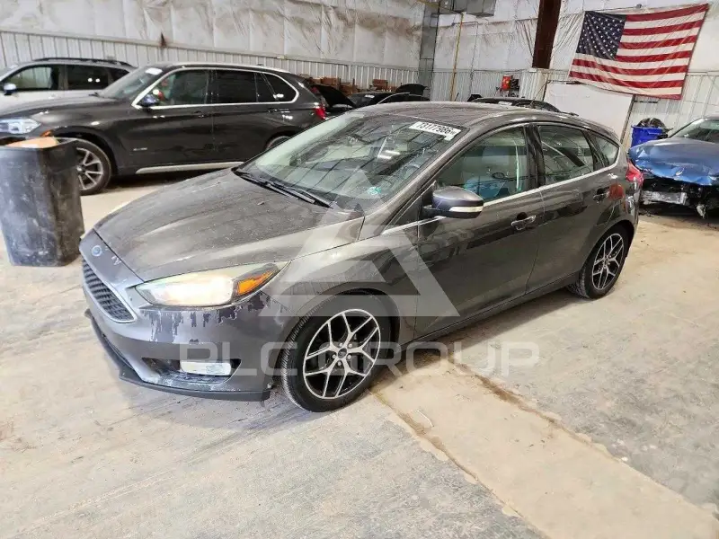2016 Ford FOCUS фото
