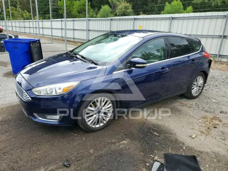 2016 Ford FOCUS фото