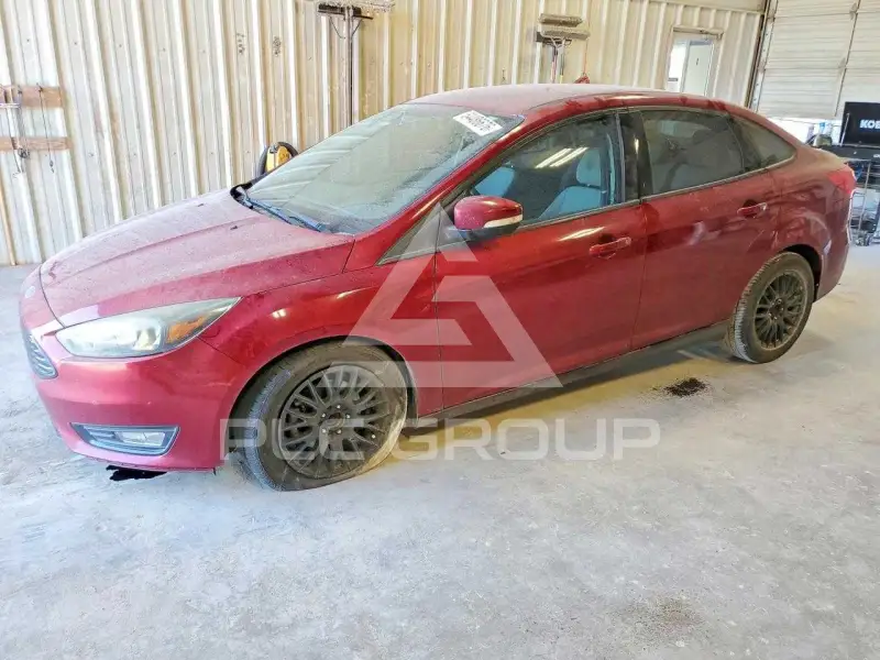 2016 Ford FOCUS фото