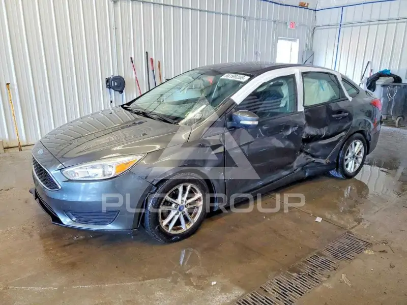 2016 Ford FOCUS фото