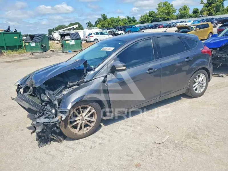 2016 Ford FOCUS photo