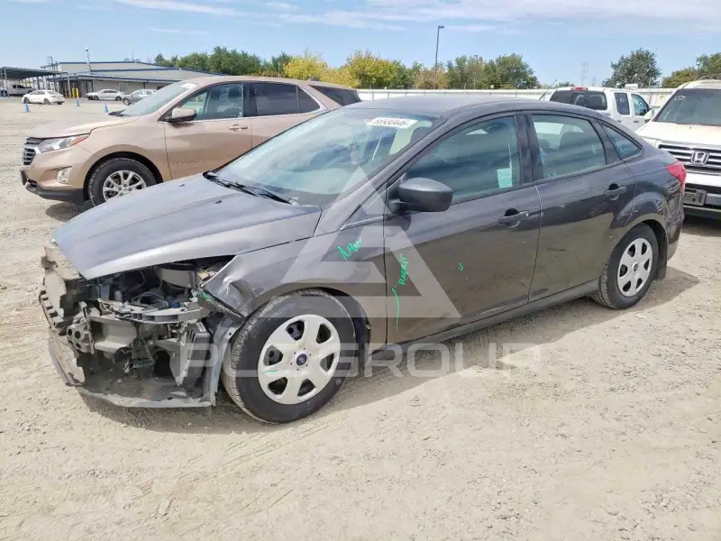 2016 Ford FOCUS photo