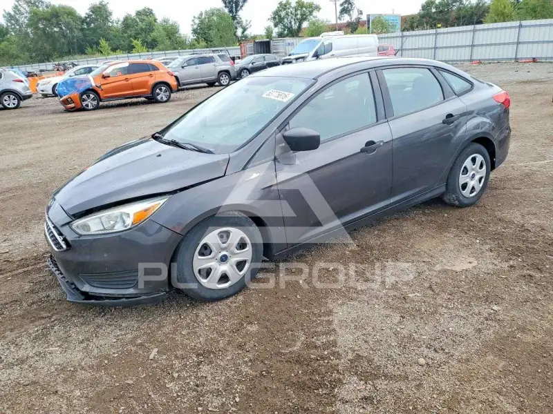 2016 Ford FOCUS фото