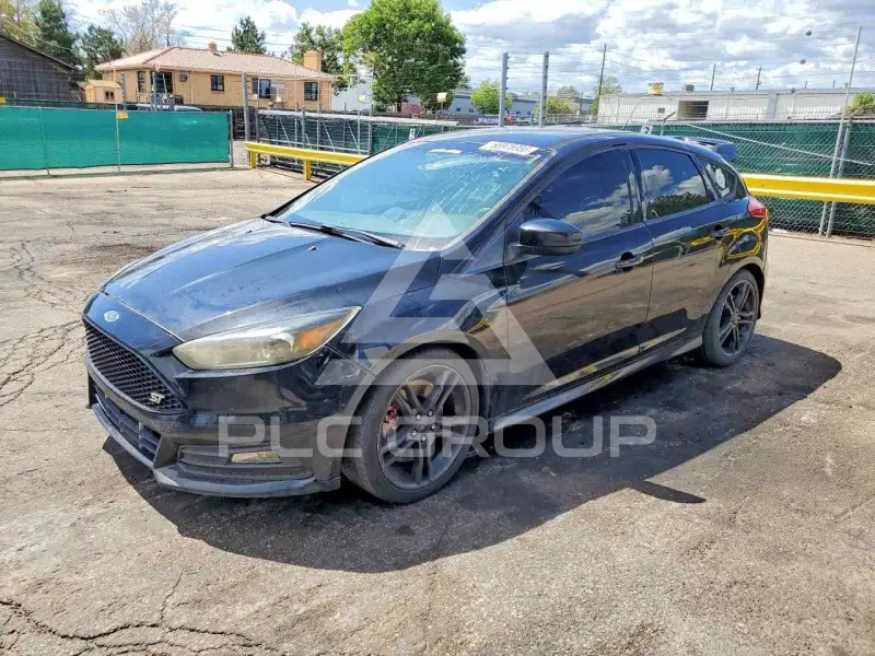 2016 Ford FOCUS photo