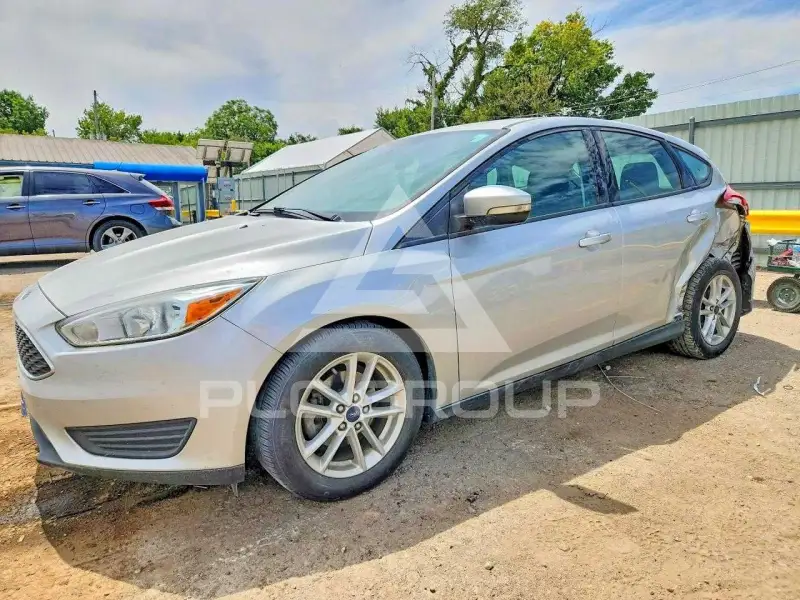 2016 Ford FOCUS фото
