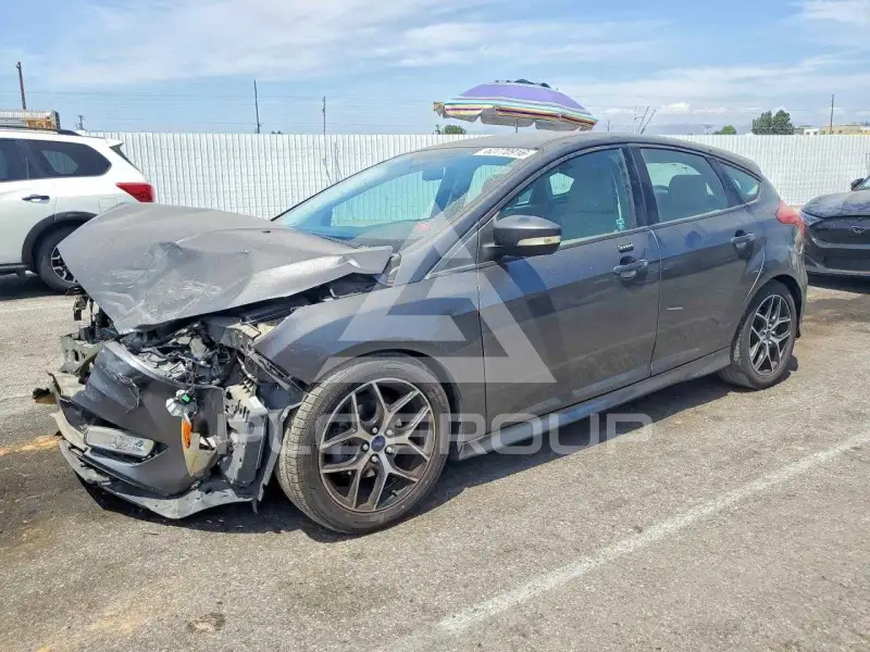 2016 Ford FOCUS фото