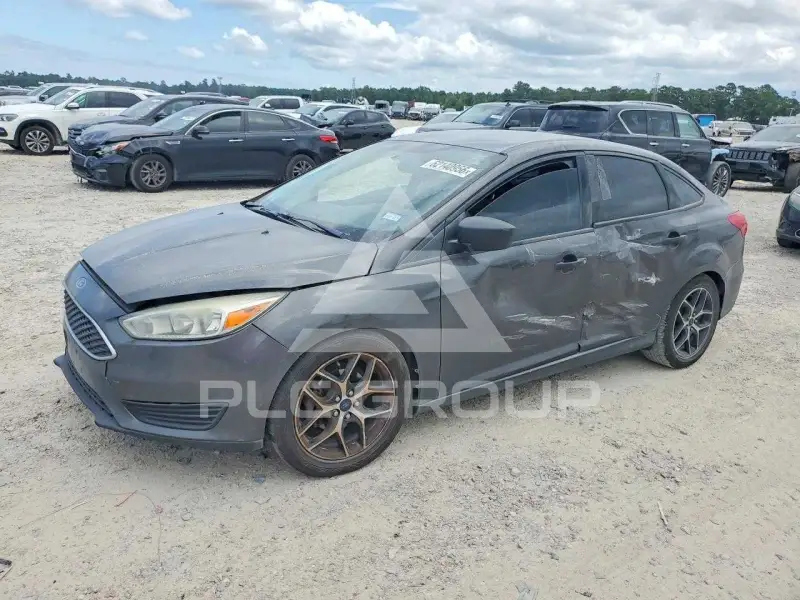 2016 Ford FOCUS фото