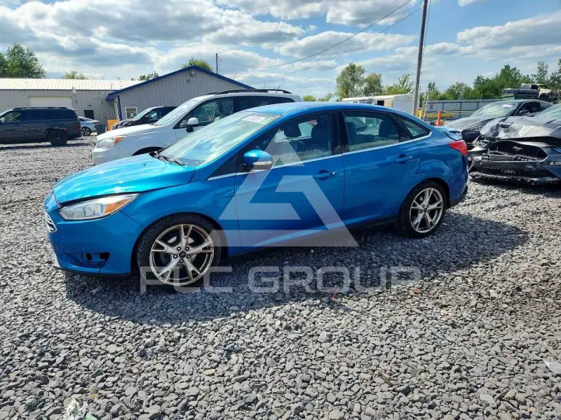 2016 Ford FOCUS фото