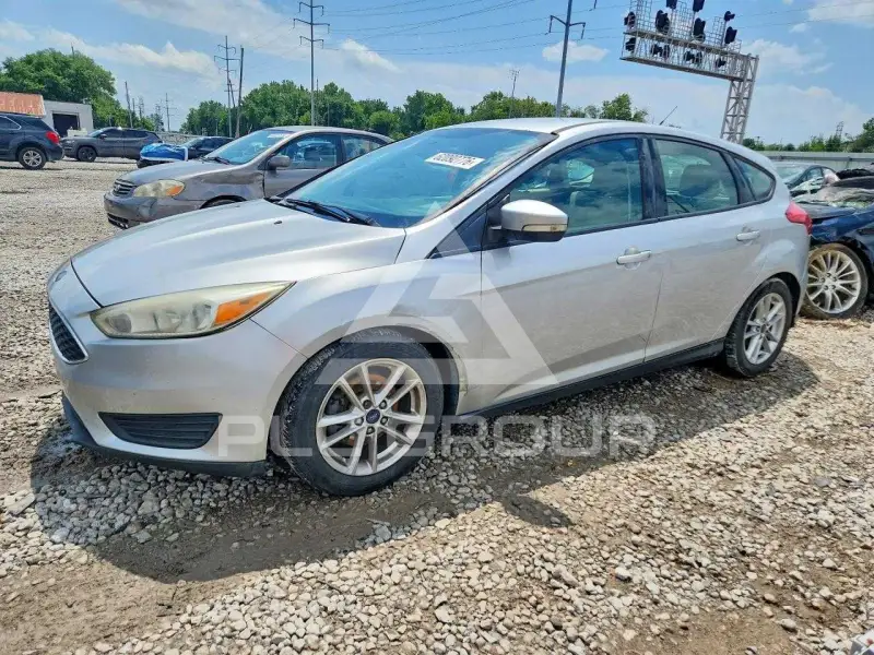 2016 Ford FOCUS фото