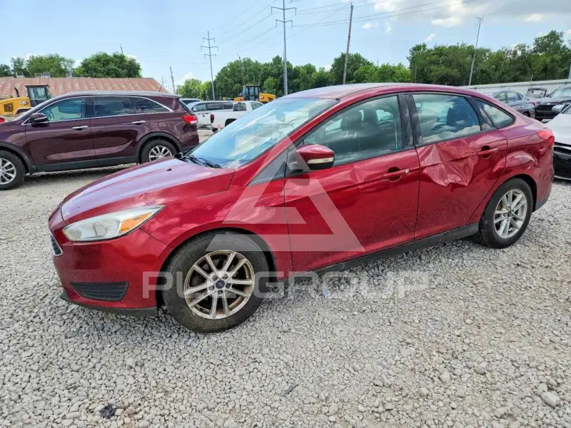 2016 Ford FOCUS photo