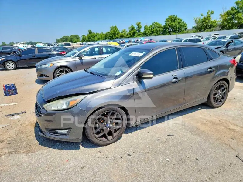 2016 Ford FOCUS фото