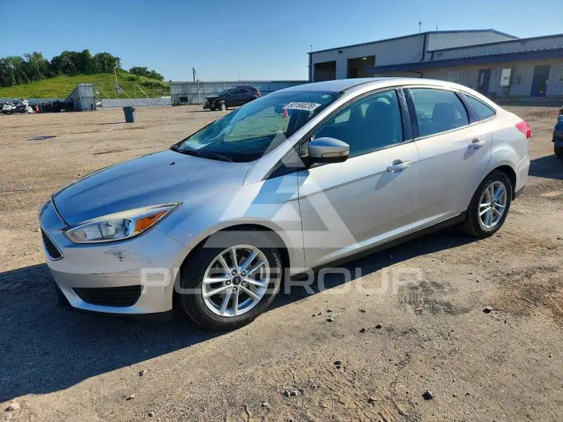 2016 Ford FOCUS фото