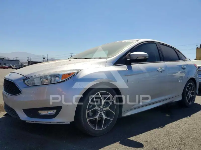 2016 Ford FOCUS фото