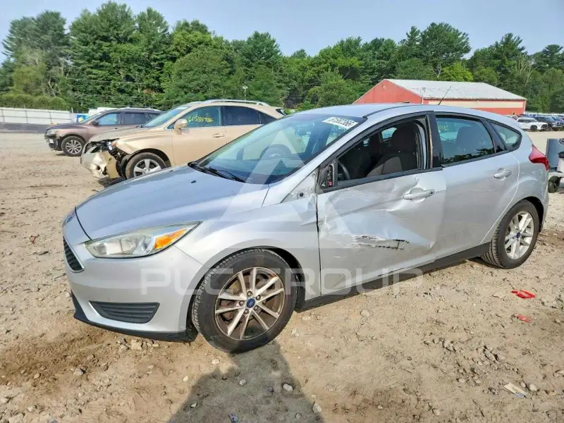 2016 Ford FOCUS фото