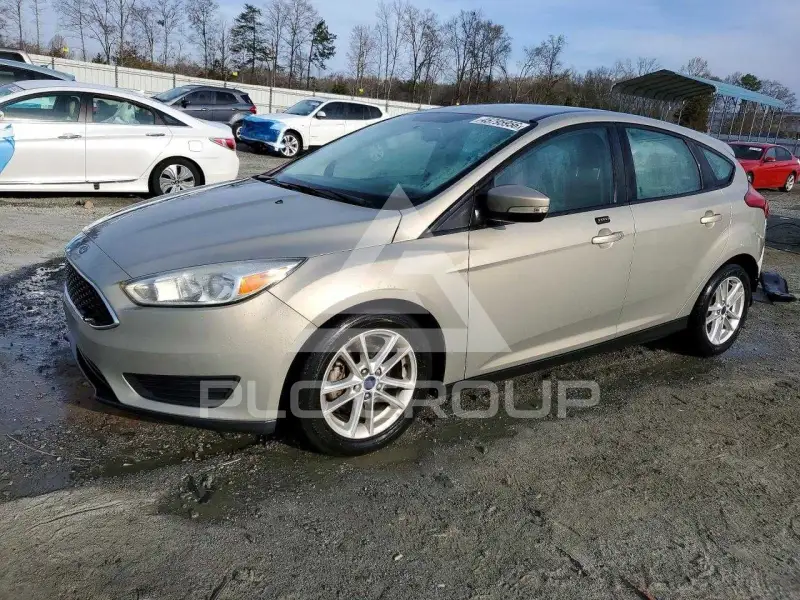 2016 Ford FOCUS фото