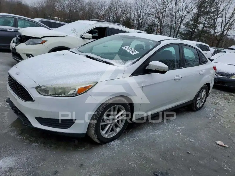 2016 Ford FOCUS photo