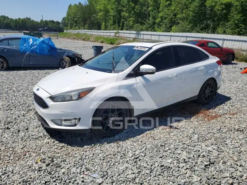 2016 Ford FOCUS фото