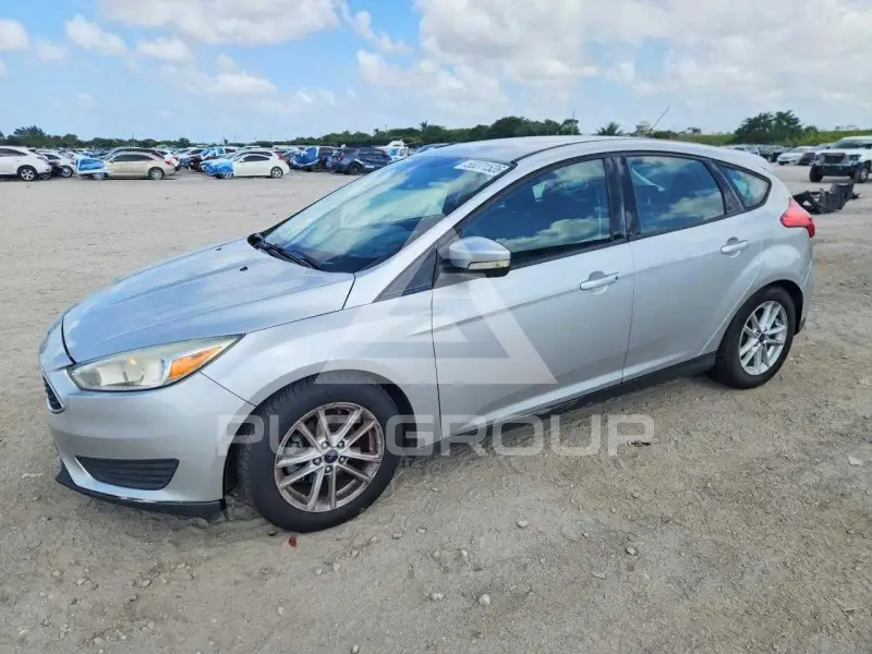 2016 Ford FOCUS фото