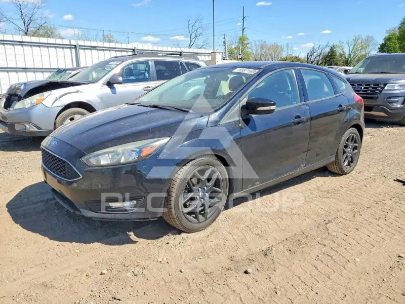 2016 Ford FOCUS photo