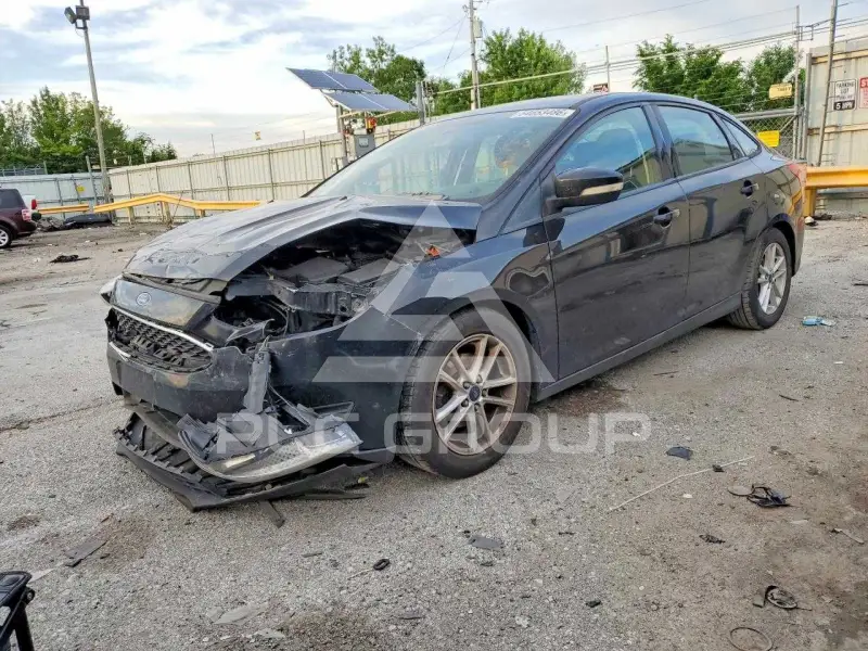 2016 Ford FOCUS photo
