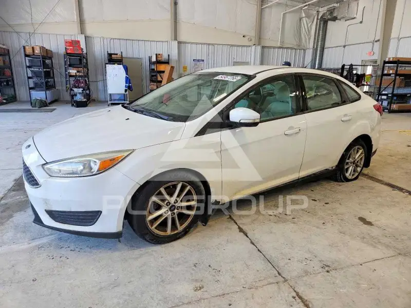 2016 Ford FOCUS фото