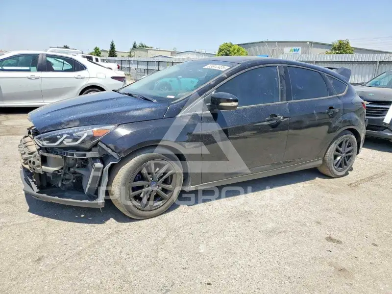 2016 Ford FOCUS фото