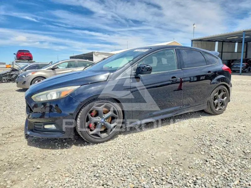 2016 Ford FOCUS фото