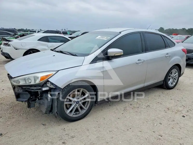 2016 Ford FOCUS photo
