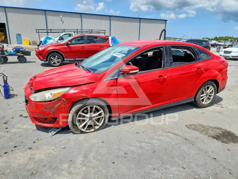 2016 Ford FOCUS фото
