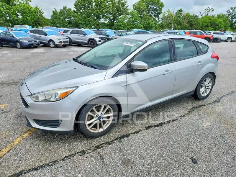 2016 Ford FOCUS photo