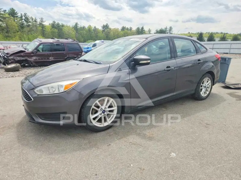 2016 Ford FOCUS photo