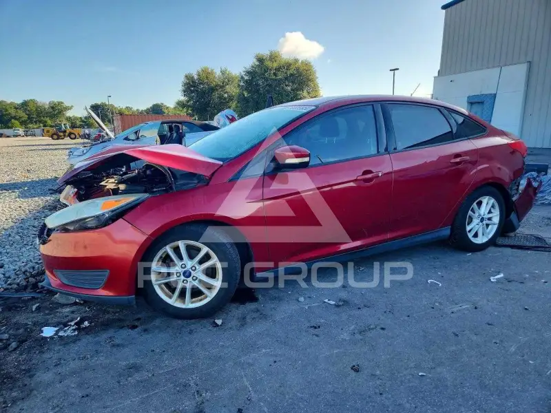 2016 Ford FOCUS фото