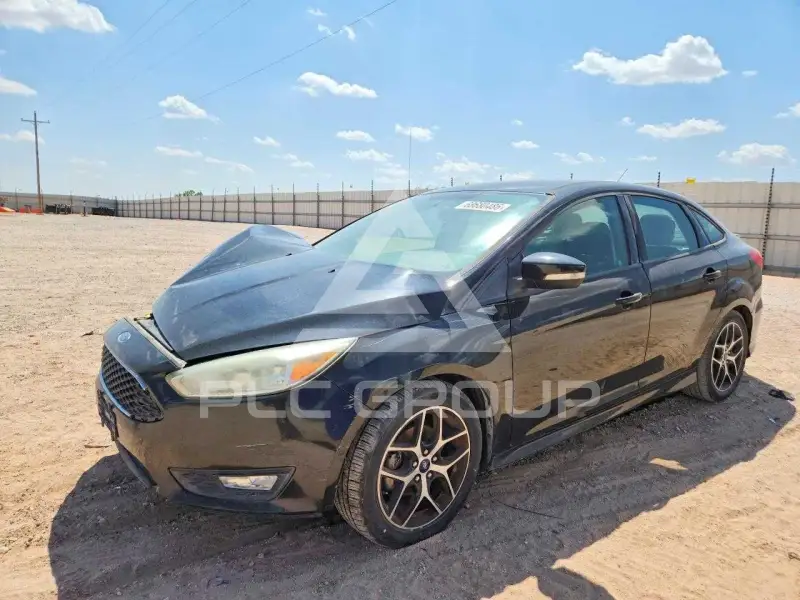 2016 Ford FOCUS photo