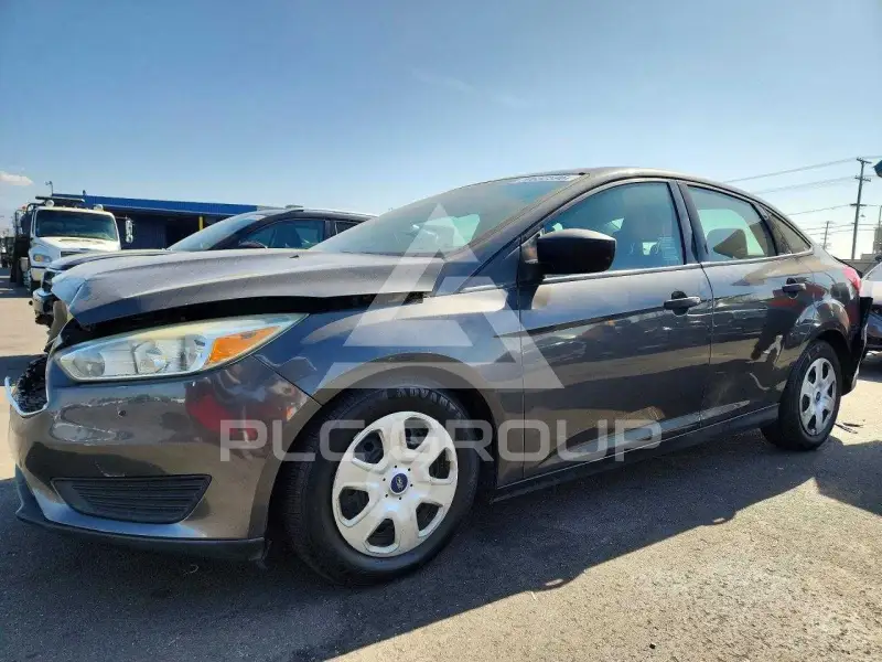2016 Ford FOCUS photo
