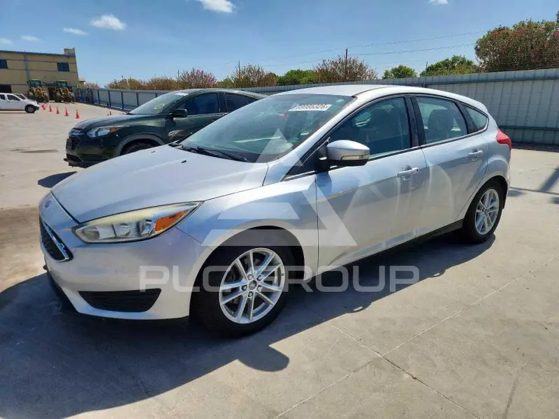 2016 Ford FOCUS фото