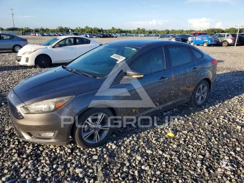 2016 Ford FOCUS фото