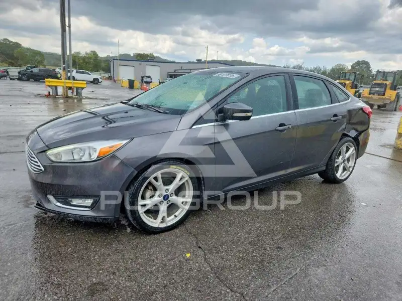 2016 Ford FOCUS фото