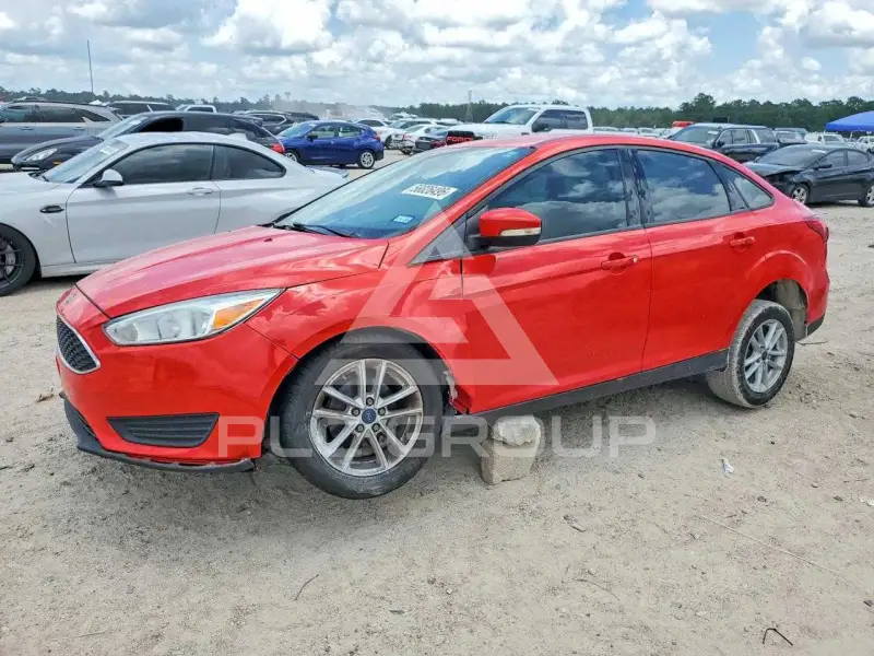 2016 Ford FOCUS photo